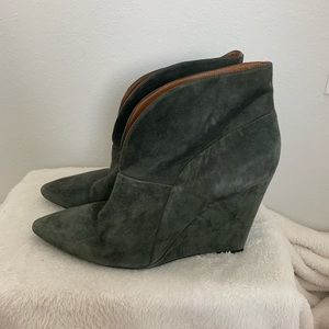 Nine West Green Suede Bootie Wedges